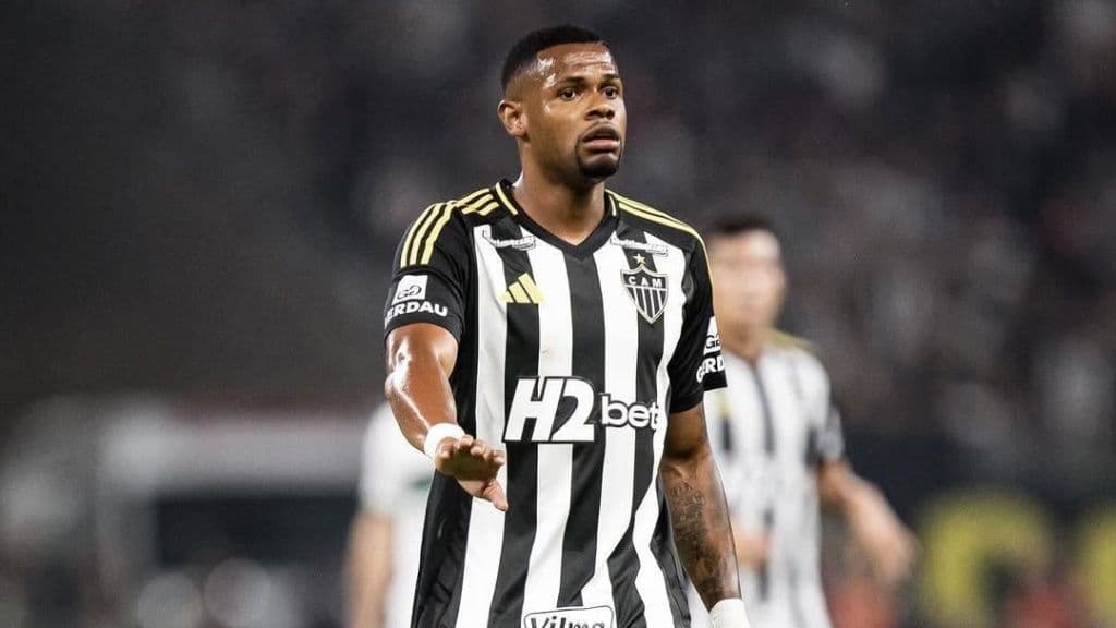 Por característica junior santos seria fundamental