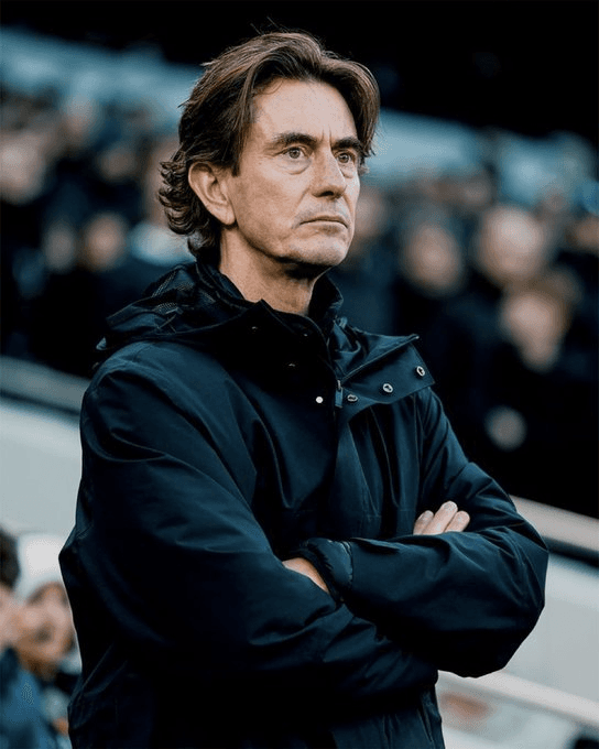 Como a demissão de Thomas Frank atrapalha o Corinthians