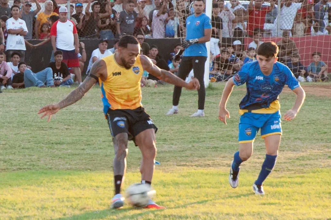 PEGARAM NOSSO GUERRILHEIRO VENEZUELANO NA FAMOSA PELADA