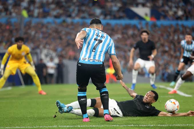 Nunca comprei o Martinez